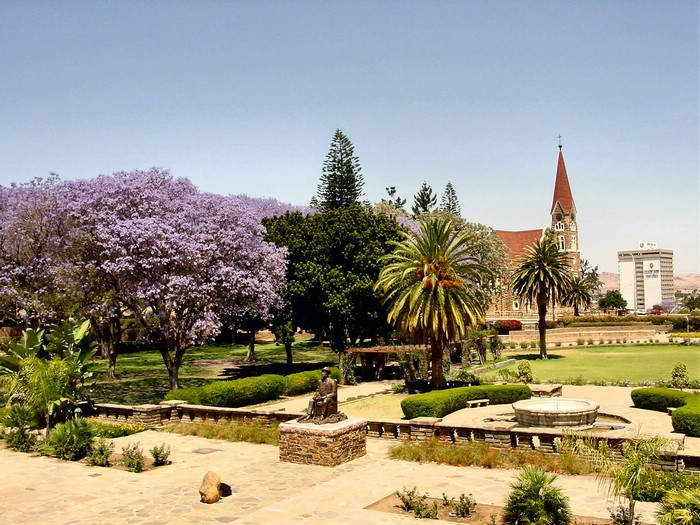 05832WindhoekParlamentsparken.JPG