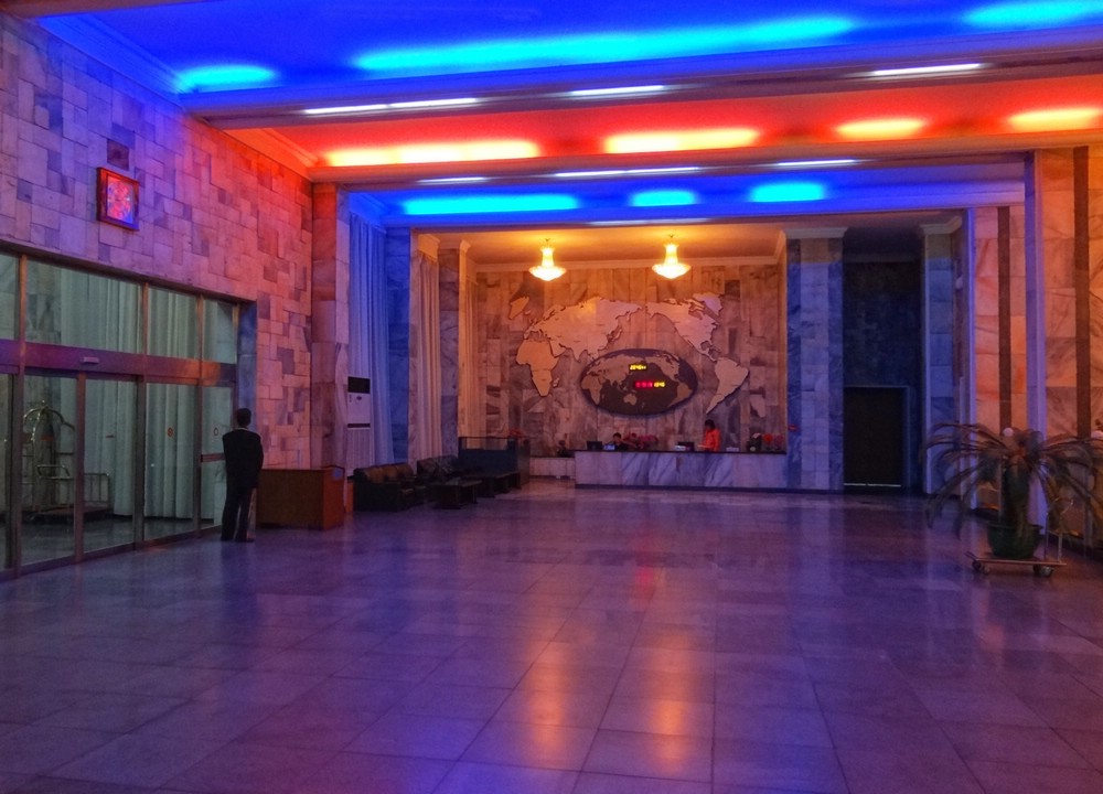 DSC00539RyanggangLobby.JPG