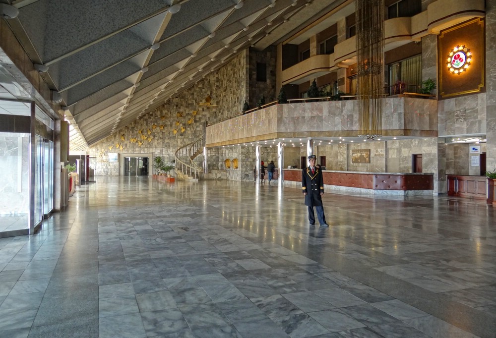 DSC01765YanggakdoLobby.JPG