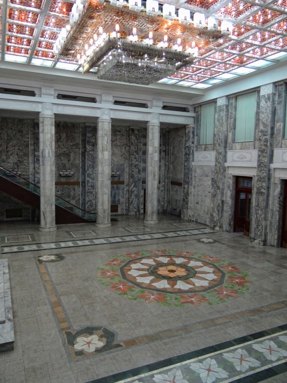 DSC01829StudyHouseEntrance.JPG