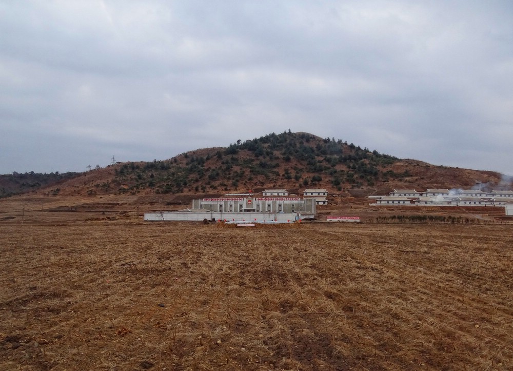 DSC02221RuralFactoryland.JPG
