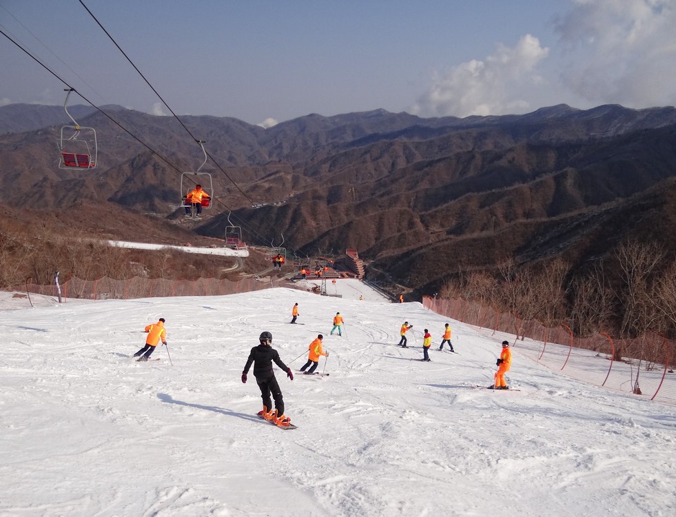 DSC02743WhooshingDownTheSlope.JPG