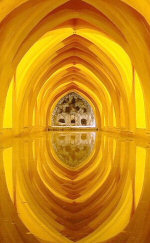 Bath in the Alcazar, Sevilla